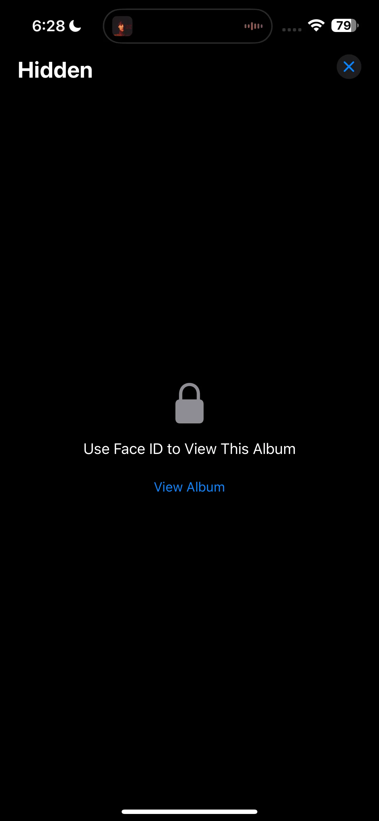 Album Ảnh Ẩn yêu cầu Face ID để xem trên iPhone