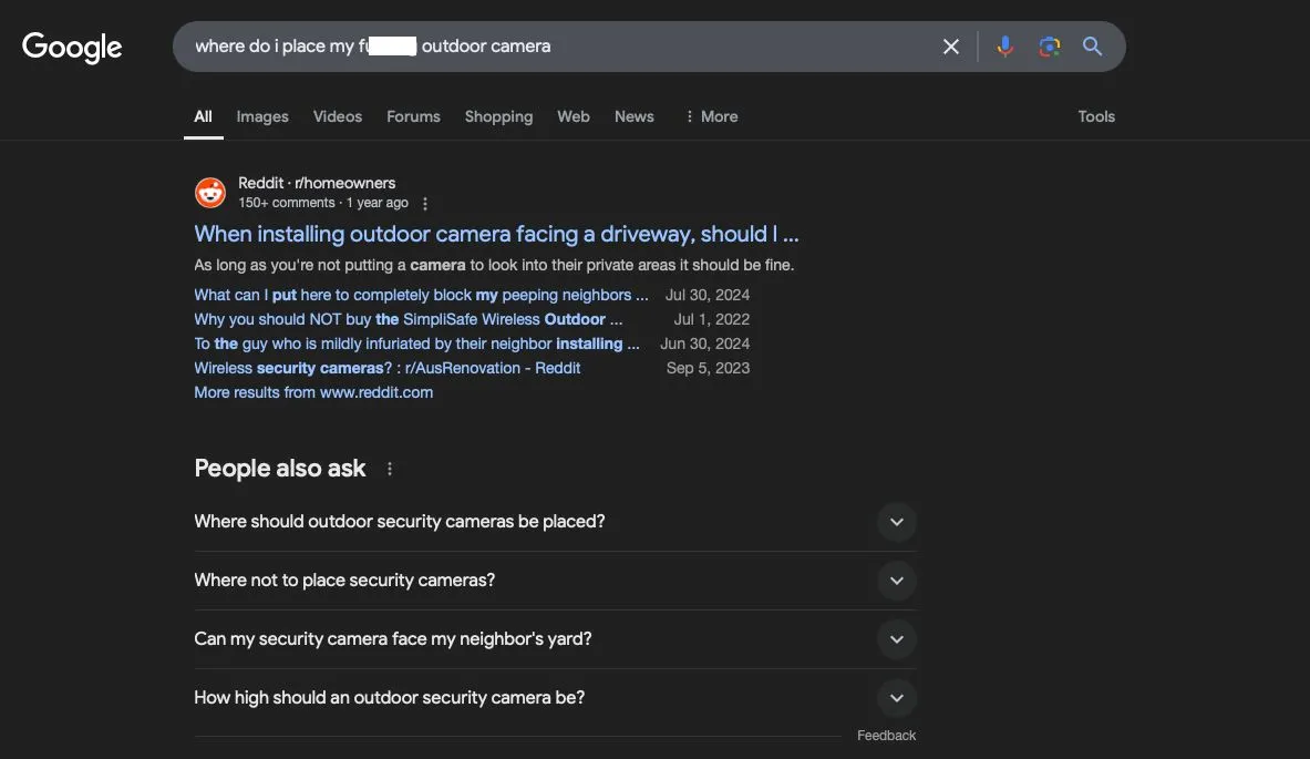 Ảnh chụp màn hình Google Search không có AI Overviews khi người dùng thêm từ ngữ thô tục vào truy vấn tìm kiếm.