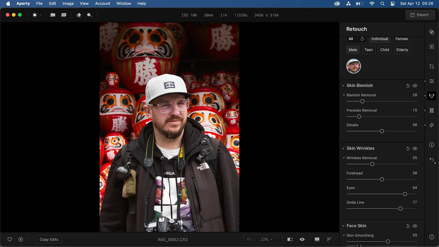 Các công cụ Retouch dựa trên AI của Aperty để làm mịn da, xóa nếp nhăn và chỉnh sửa khuôn mặt trong ảnh chân dung