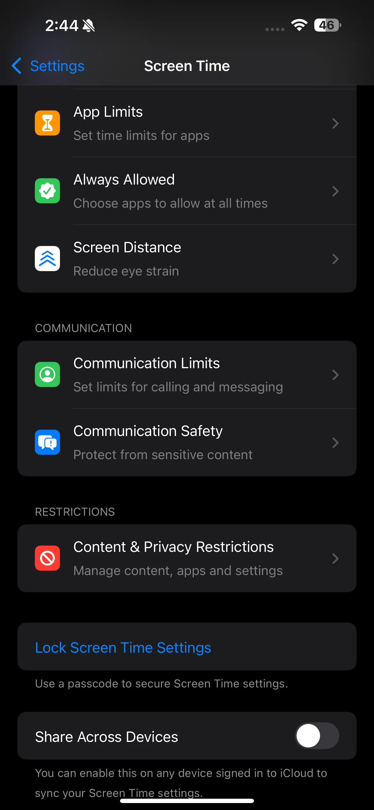 Cài đặt Screen Time trên iPhone hiển thị các tùy chọn Giờ nghỉ, Giới hạn ứng dụng và Luôn cho phép