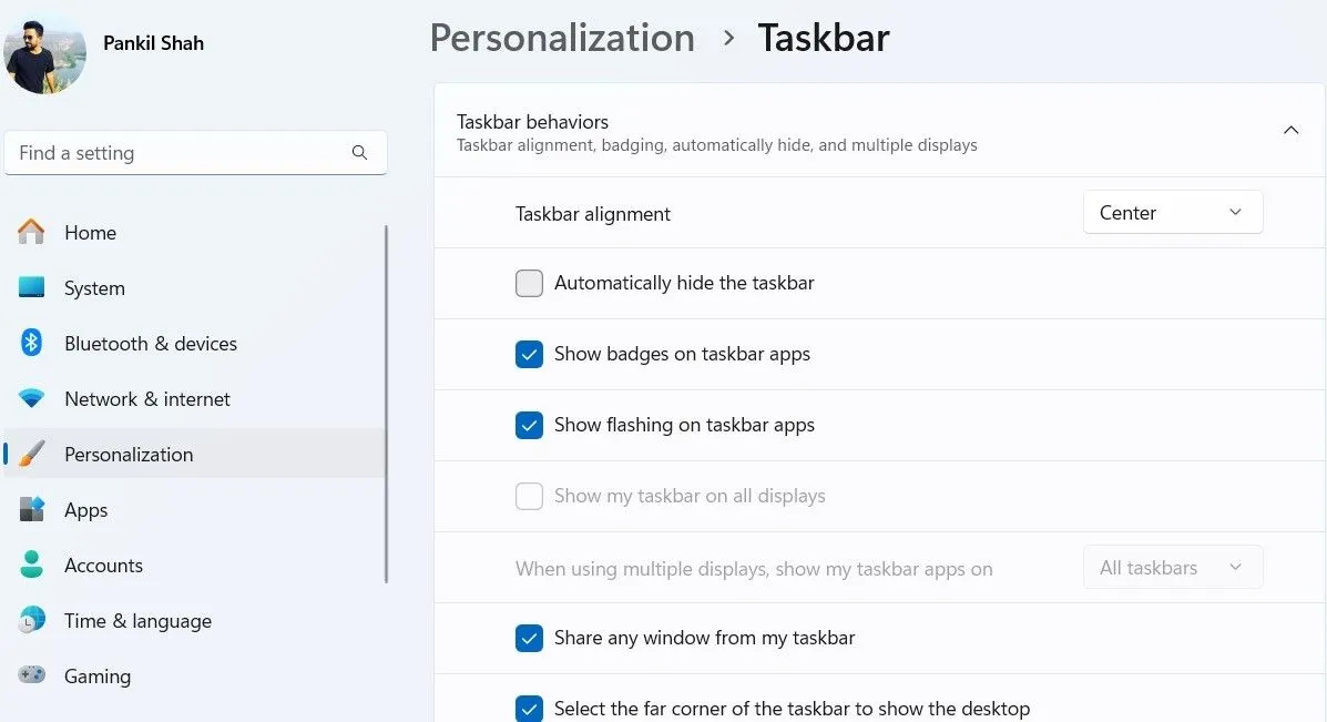 Cài đặt tùy chỉnh thanh Taskbar trên Windows 11