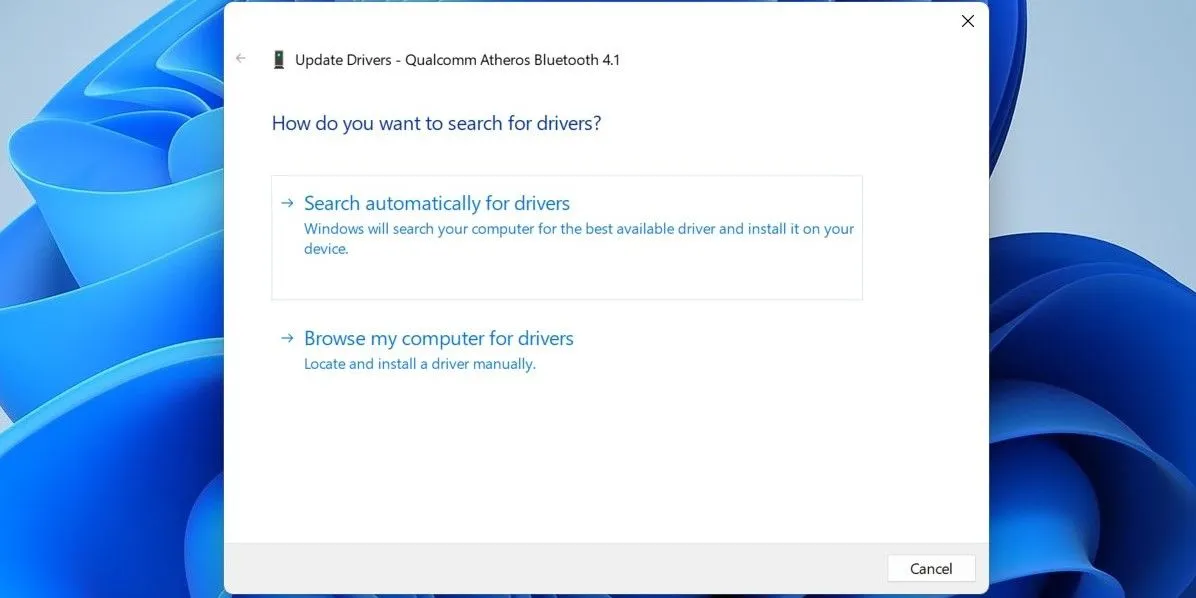 Cập nhật driver Bluetooth trong Device Manager của Windows