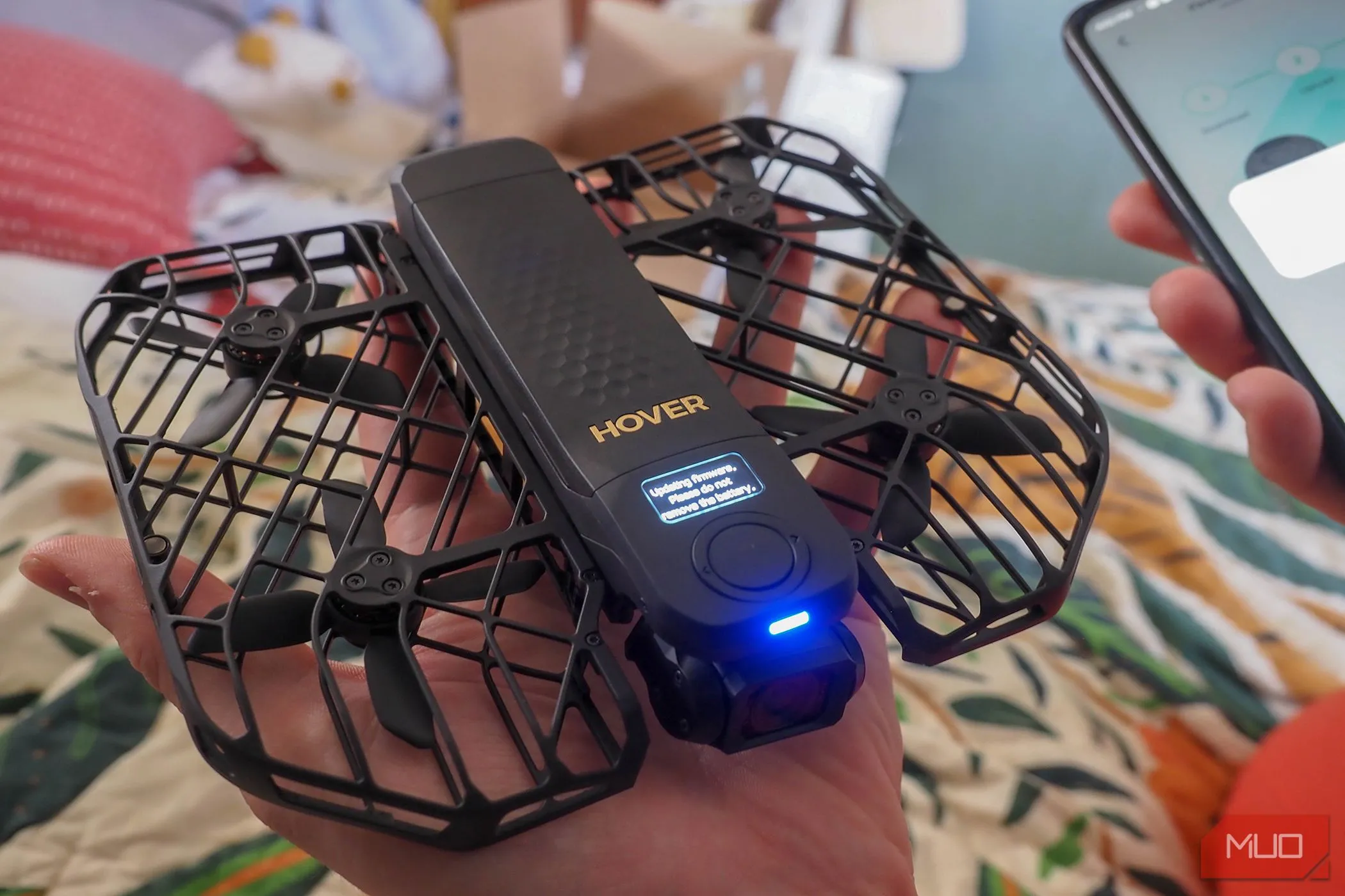 Cập nhật firmware cho drone HOVERAir X1 Promax trong nhà