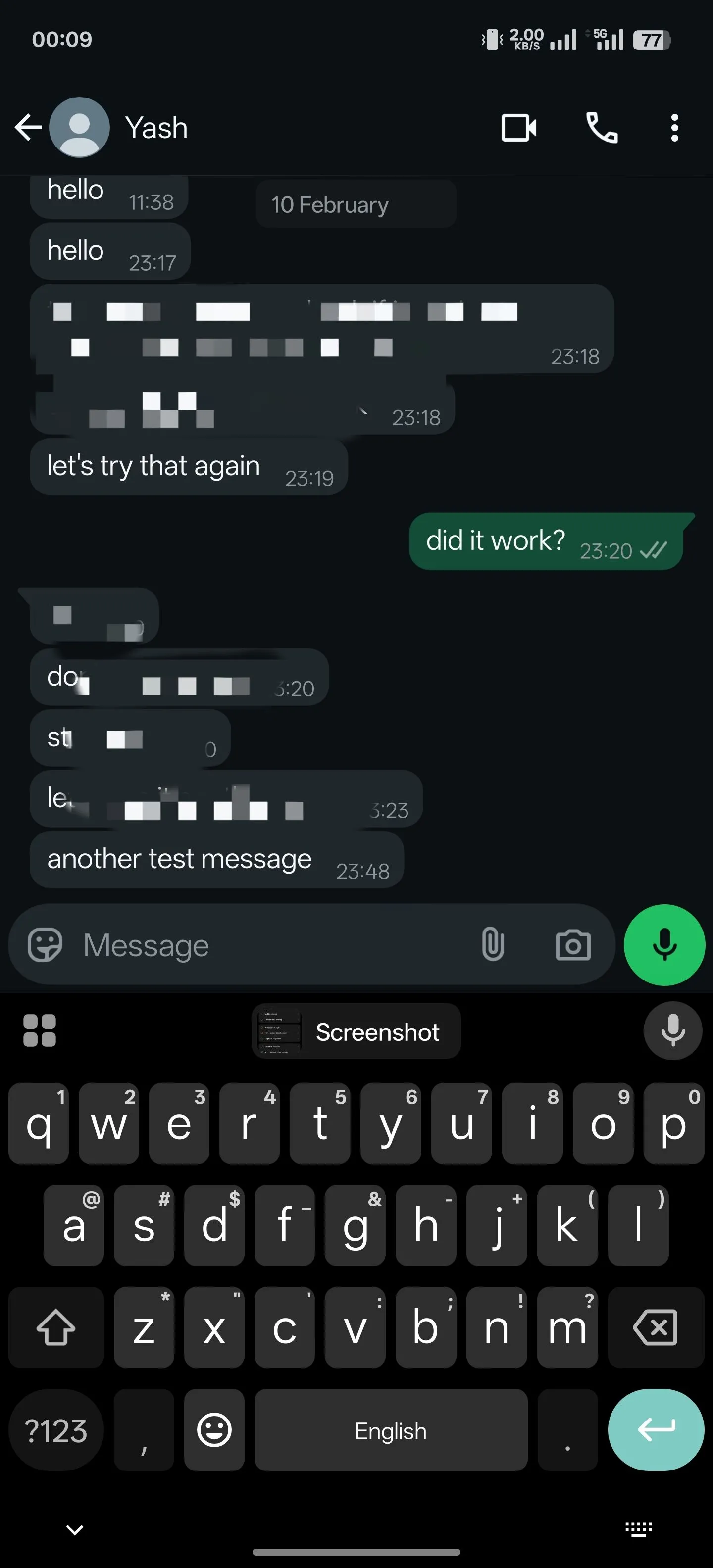 Chạm vào hình thu nhỏ của ảnh chụp màn hình trên thanh công cụ Gboard để chia sẻ nhanh.