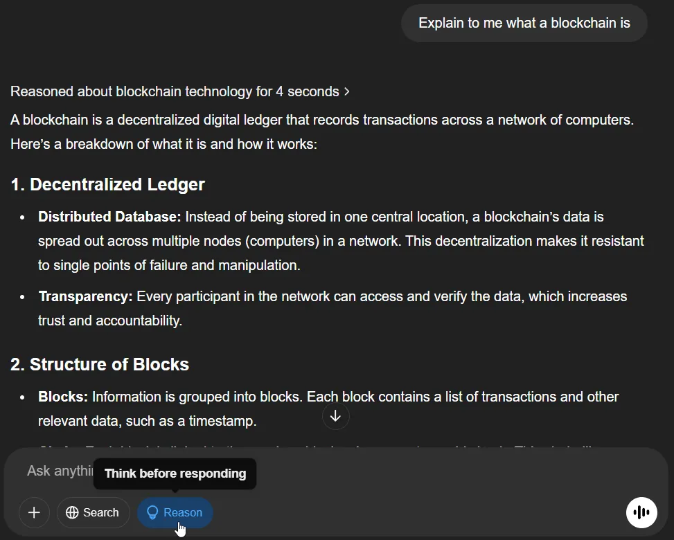 ChatGPT Reasoning giải thích khái niệm blockchain phức tạp một cách chi tiết và dễ hiểu.