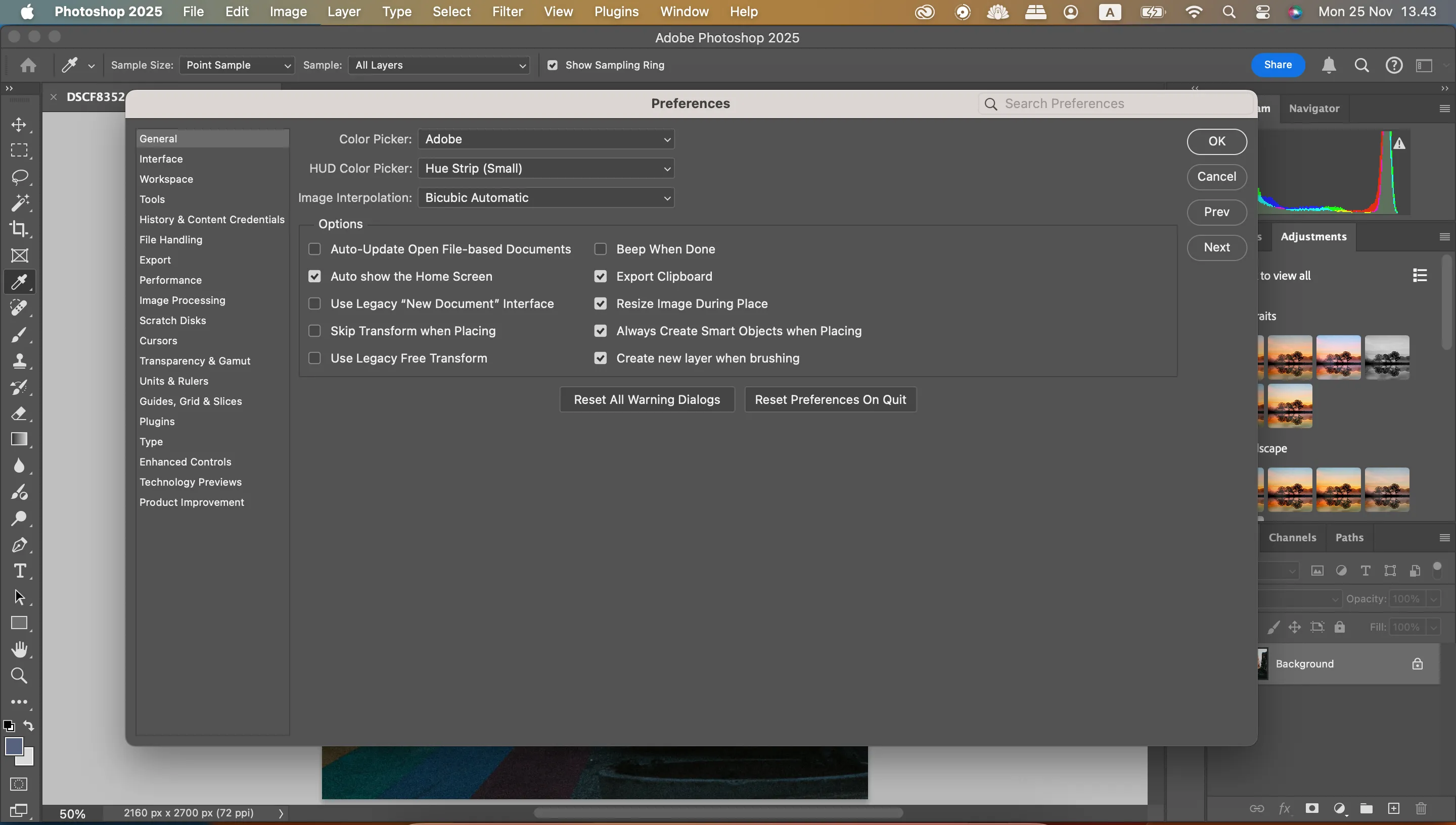 Đặt lại cài đặt tùy chỉnh (preferences) của Adobe Photoshop