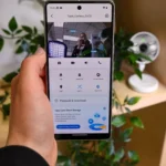 Điện thoại Android cũ hiển thị giao diện ứng dụng camera an ninh Tapo, minh họa việc biến điện thoại thành camera giám sát.