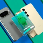 Điện thoại Google Pixel và Samsung Galaxy với biểu tượng cập nhật Android phía trên