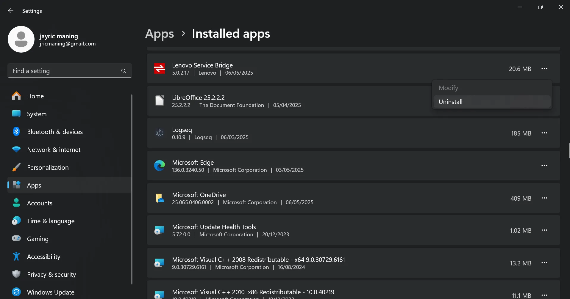 Giao diện Apps &amp; features trong Settings của Windows, minh họa cách gỡ bỏ ứng dụng thủ công
