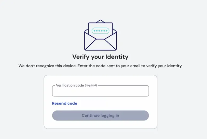 Giao diện Bitwarden minh họa quy trình xác thực hai yếu tố qua email.