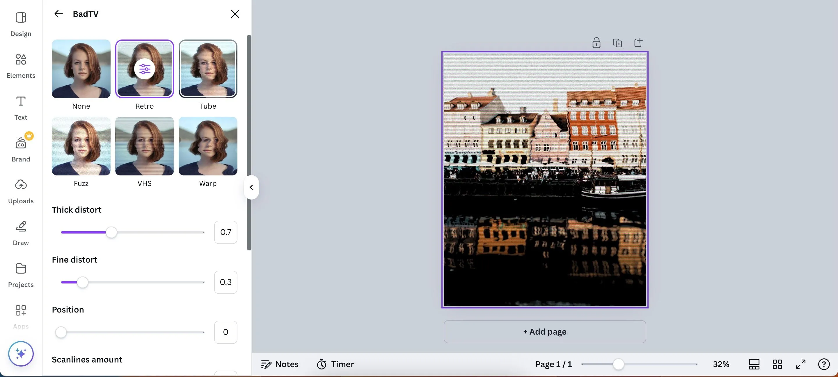 Giao diện Canva hiển thị các tùy chỉnh chi tiết cho bộ lọc BadTV, bao gồm Thick distort, Fine distort, Scanlines width và Scanlines amount, minh họa cách tạo hiệu ứng TV cũ.