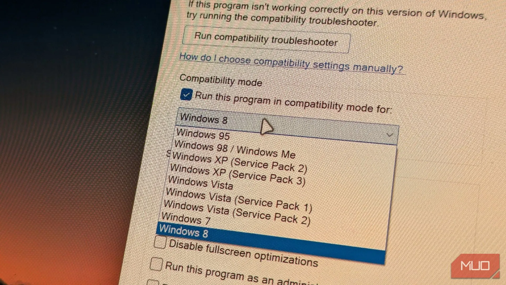 Giao diện chọn Chế độ Tương thích trong Windows 11