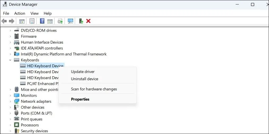 Giao diện Device Manager trên Windows, hiển thị tùy chọn cập nhật driver bàn phím.