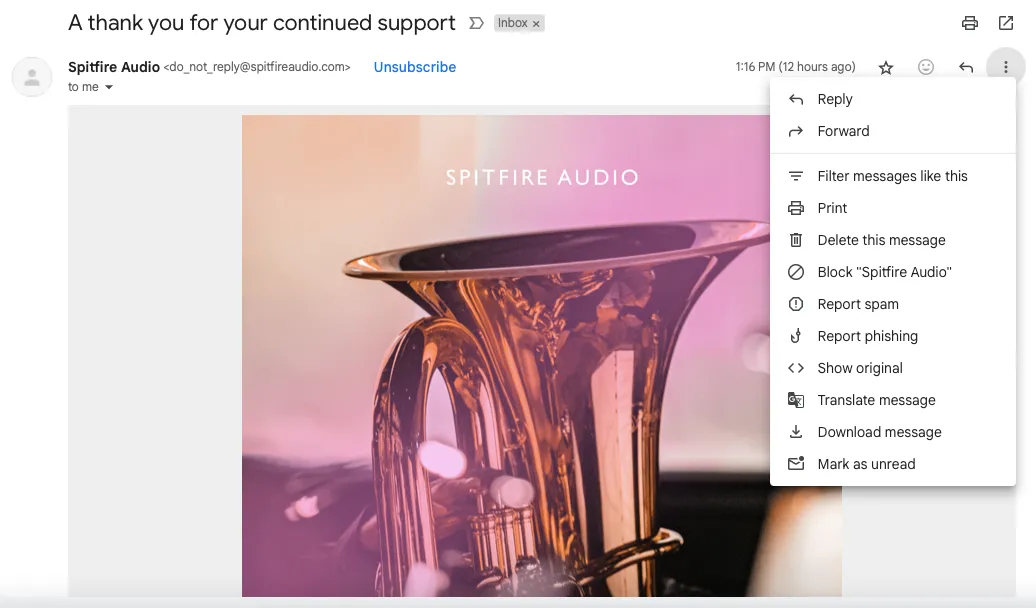 Giao diện một email thông thường trong Gmail, làm nổi bật biểu tượng ba chấm để truy cập tùy chọn xem mã nguồn.