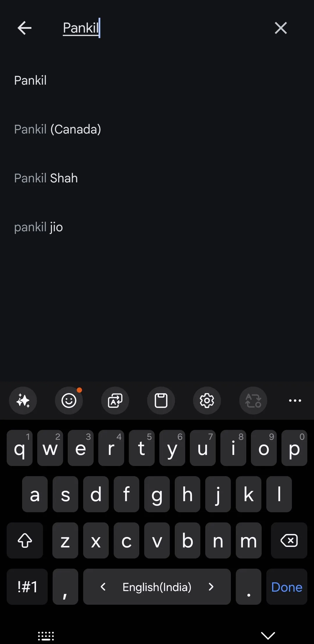 Giao diện nhập tên cho khuôn mặt đã nhận diện trong Google Photos để dễ dàng tìm kiếm ảnh