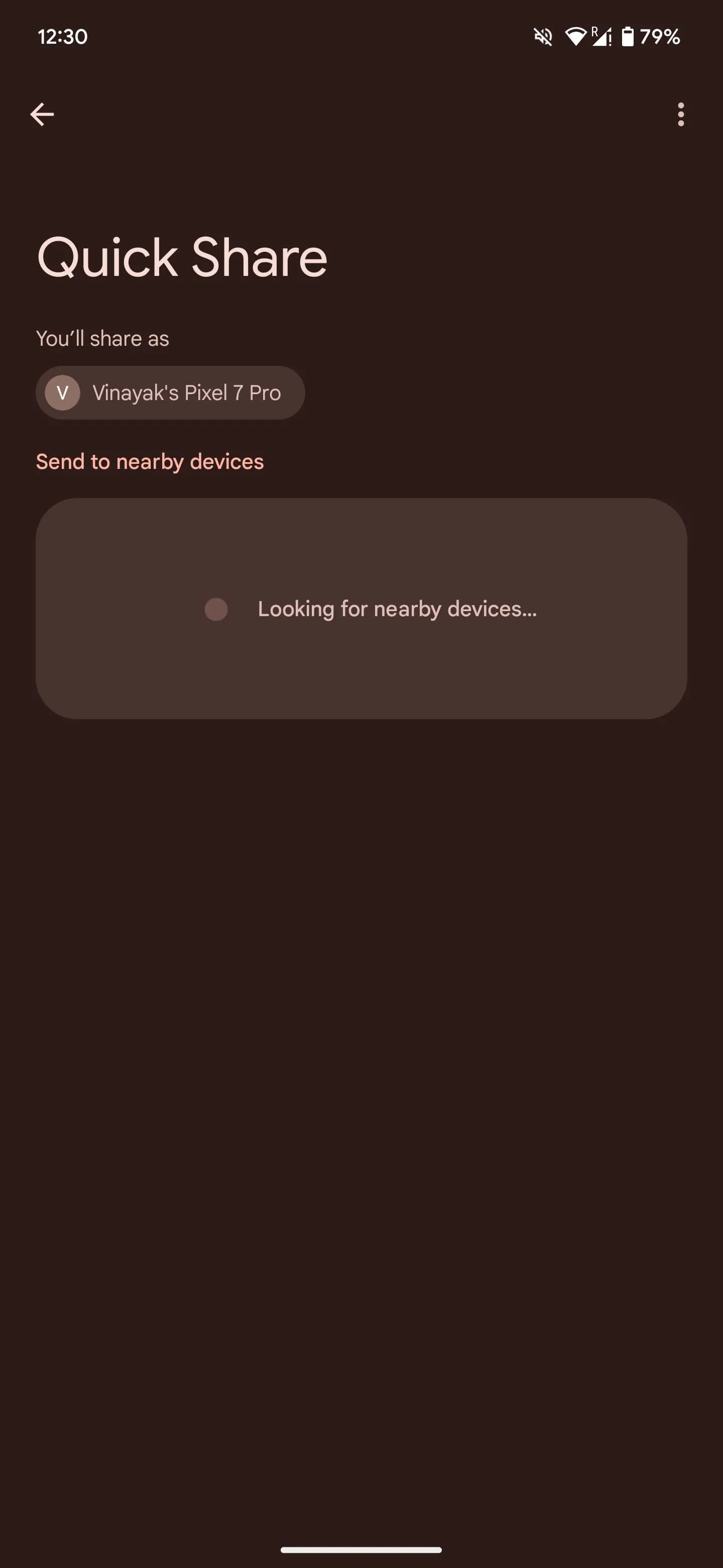 Giao diện Quick Share tìm kiếm các thiết bị lân cận để gửi tệp trên Android