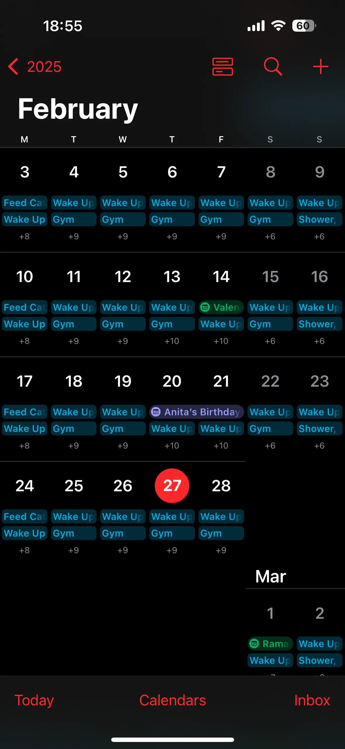 Giao diện tổng quan ứng dụng Lịch (Calendar) trên iPhone với các tùy chọn lịch