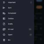 Giao diện ứng dụng Gmail trên điện thoại hiển thị thanh menu cài đặt bên cạnh.
