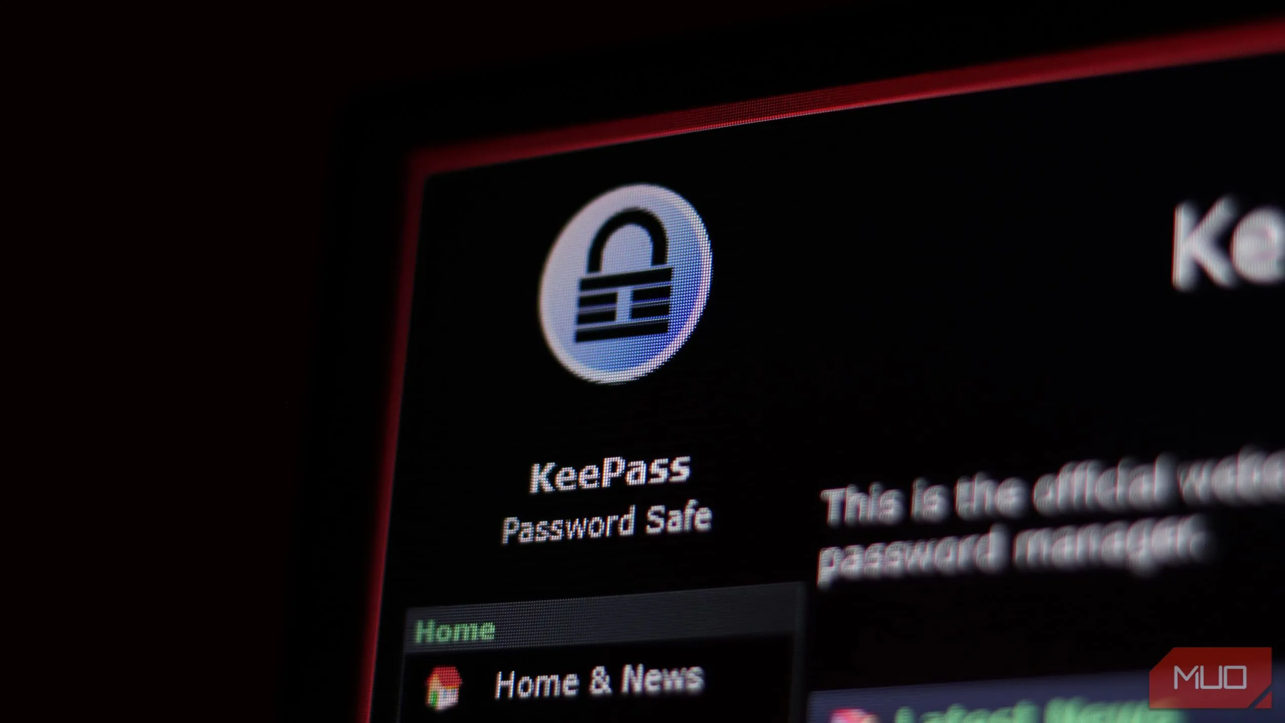 Giao diện website KeePass Password Safe, minh họa một trong các công cụ quản lý mật khẩu hiệu quả.
