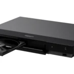 Hình ảnh mặt trước của đầu phát Blu-ray 4K Sony UBP-X700/K, với thiết kế màu đen tối giản.