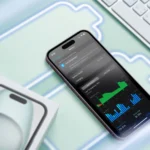 Hình ảnh minh họa một chiếc iPhone hiển thị mức sử dụng pin và các biểu tượng pin, thể hiện sự ảnh hưởng của thay đổi quản lý pin đến hiệu năng điện thoại sau cập nhật.