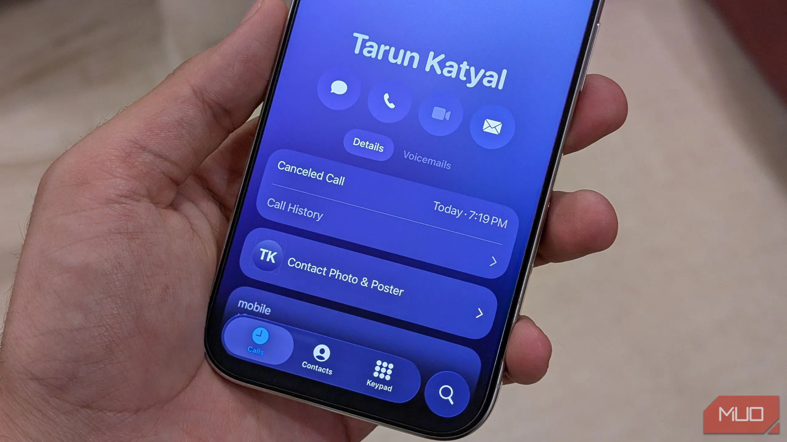Lịch sử cuộc gọi của một liên hệ trên iOS 26