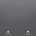 Màn hình iPhone hiển thị "No Caller ID" khi người gọi ẩn số điện thoại