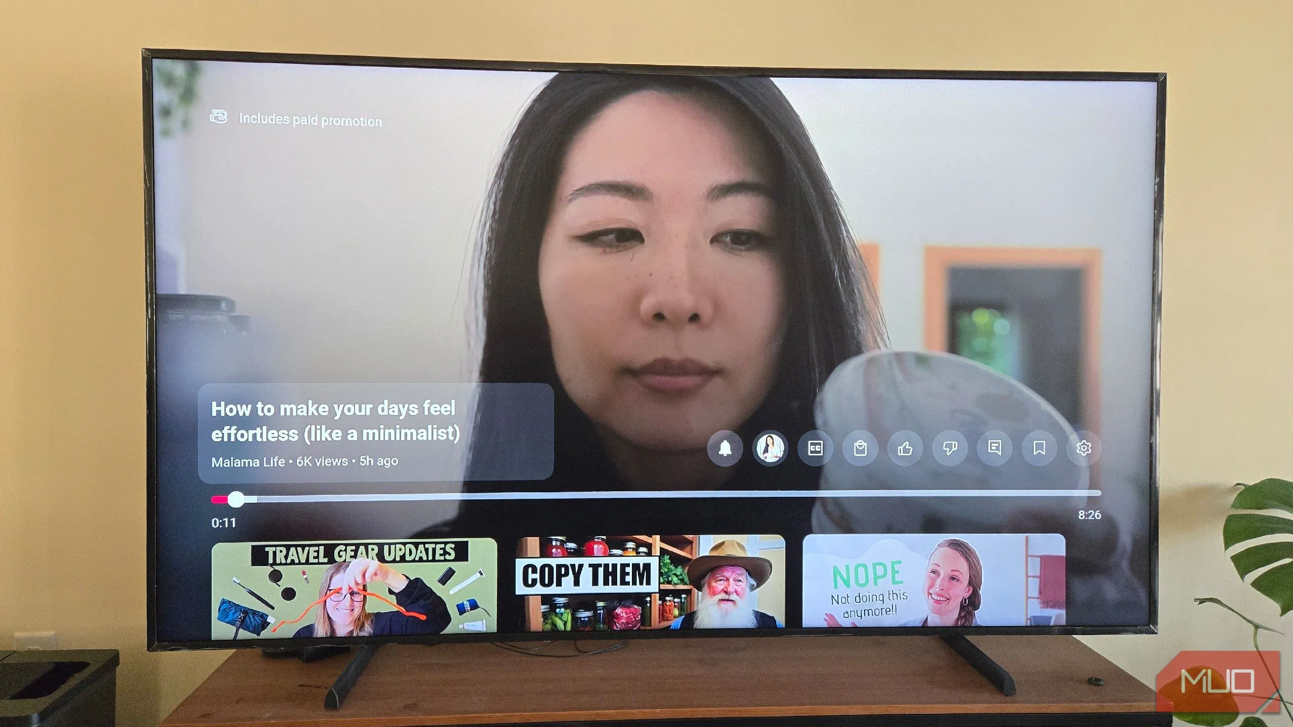 Màn hình ứng dụng YouTube trên TV Samsung, minh họa việc truy cập YouTube TV qua ứng dụng YouTube trên Roku.