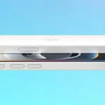 Mặt trước và mặt sau của iPhone 16e, thiết bị mới nhất hỗ trợ tính năng Visual Intelligence qua Action Button.