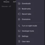 Menu chính của trình duyệt Kiwi Browser trên điện thoại Android, hiển thị tùy chọn Tiện ích mở rộng