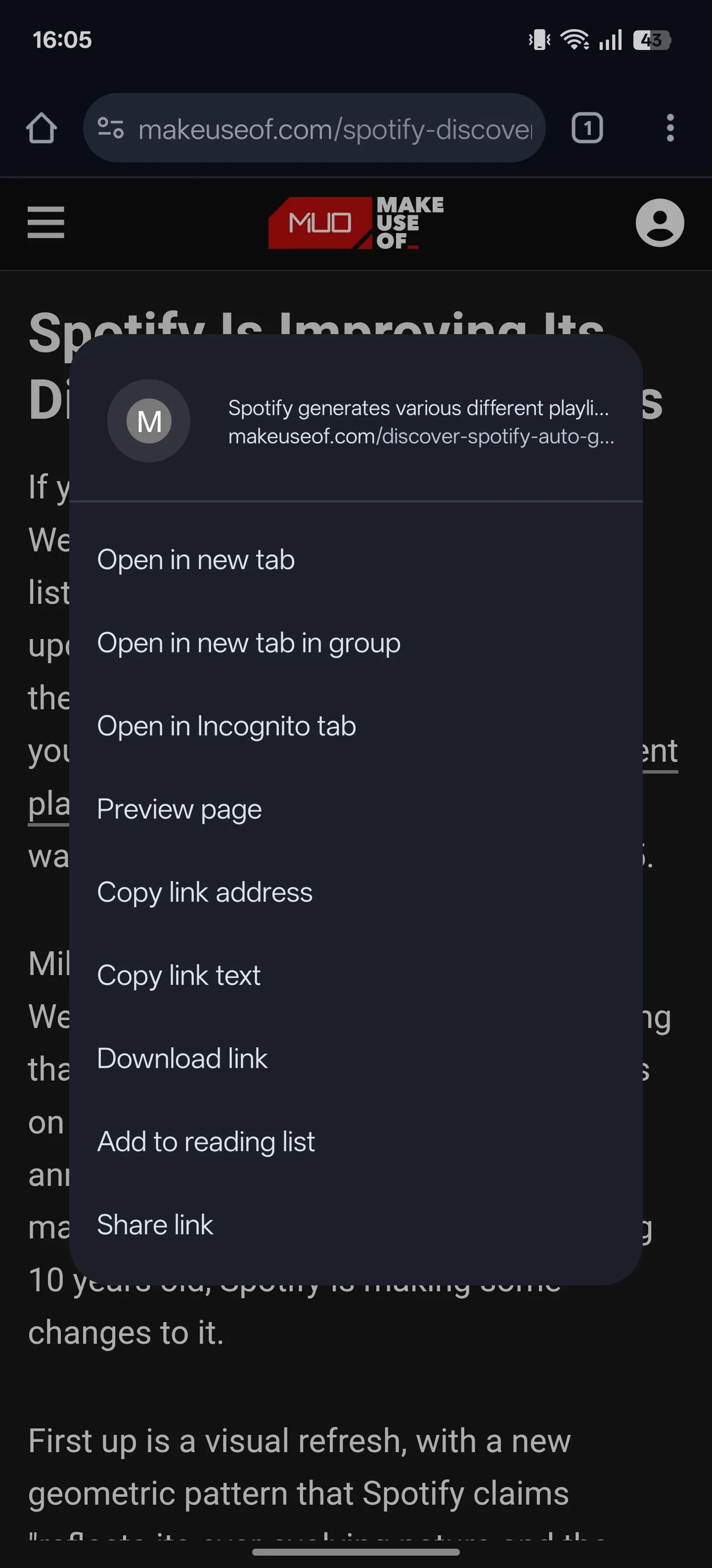 Menu ngữ cảnh hiển thị trên Chrome Android khi nhấn giữ vào một liên kết, với tùy chọn 'Xem trước trang' nổi bật.