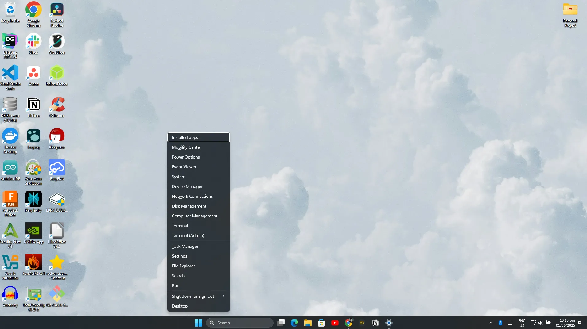 Menu Start ẩn (Win+X) trên Windows 11 khi chuột phải vào biểu tượng Start