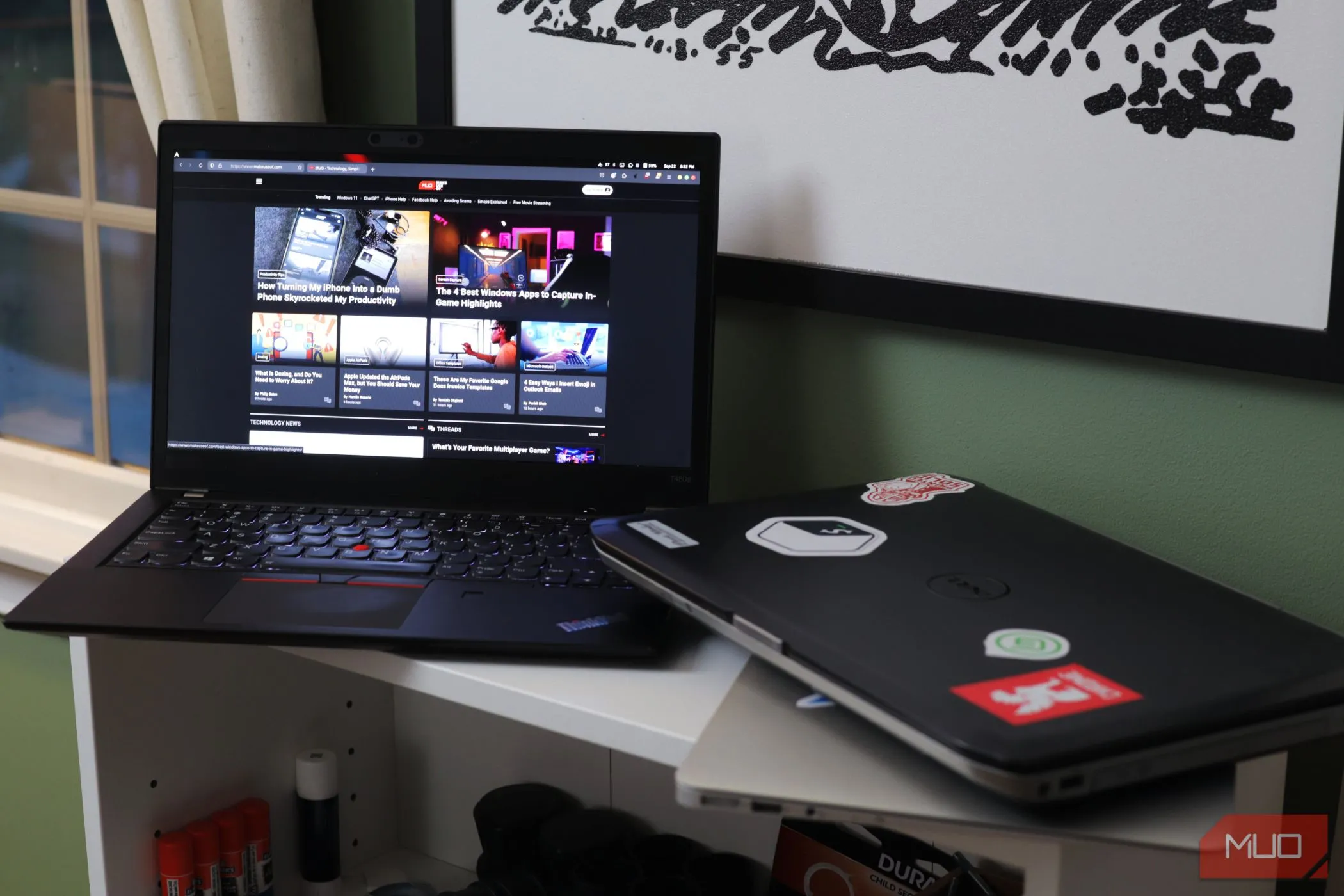 Mối nguy hiểm khi chia sẻ laptop và thiết bị, đặc biệt với mật khẩu trình duyệt đã lưu.