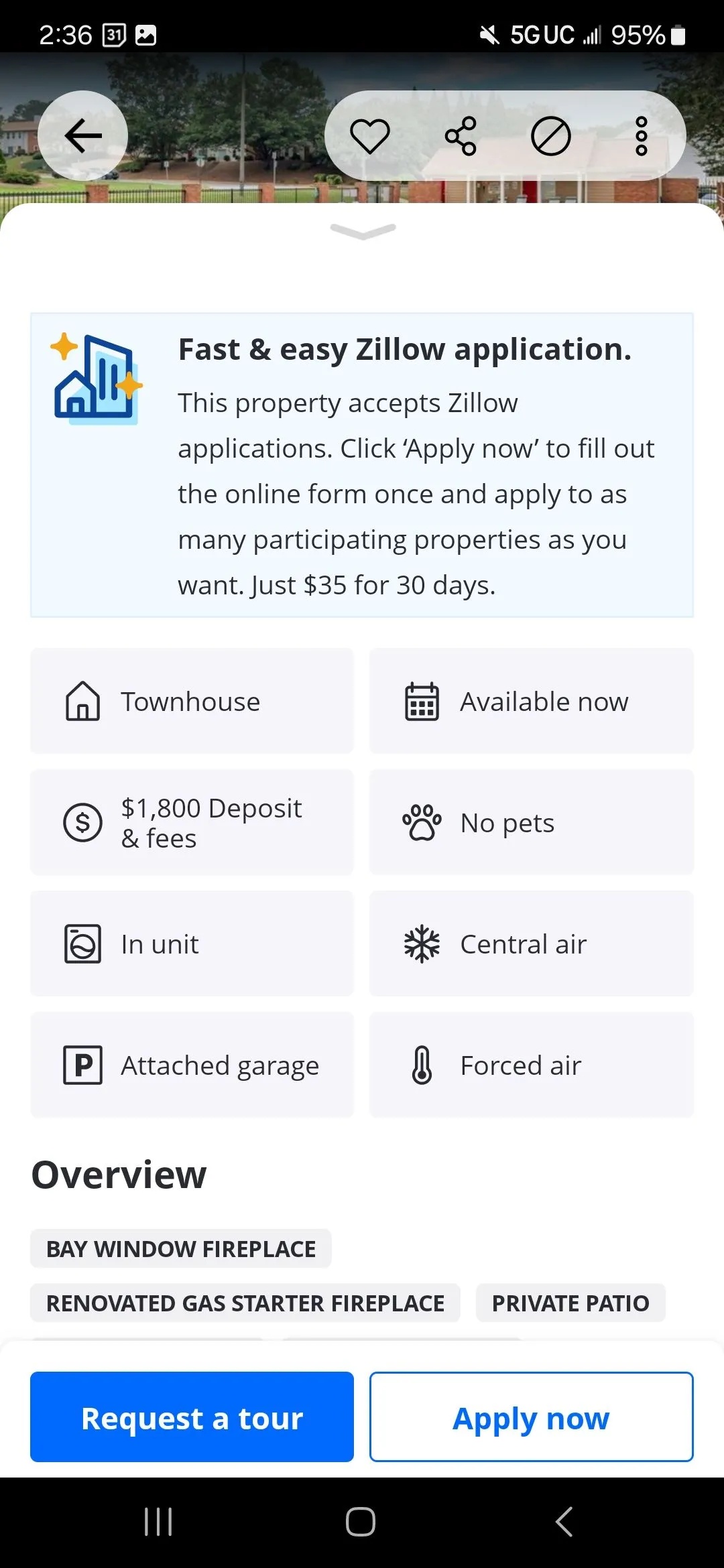 Nút &quot;Apply now&quot; trên Zillow cho phép người dùng nộp đơn thuê nhà trực tuyến nhanh chóng.