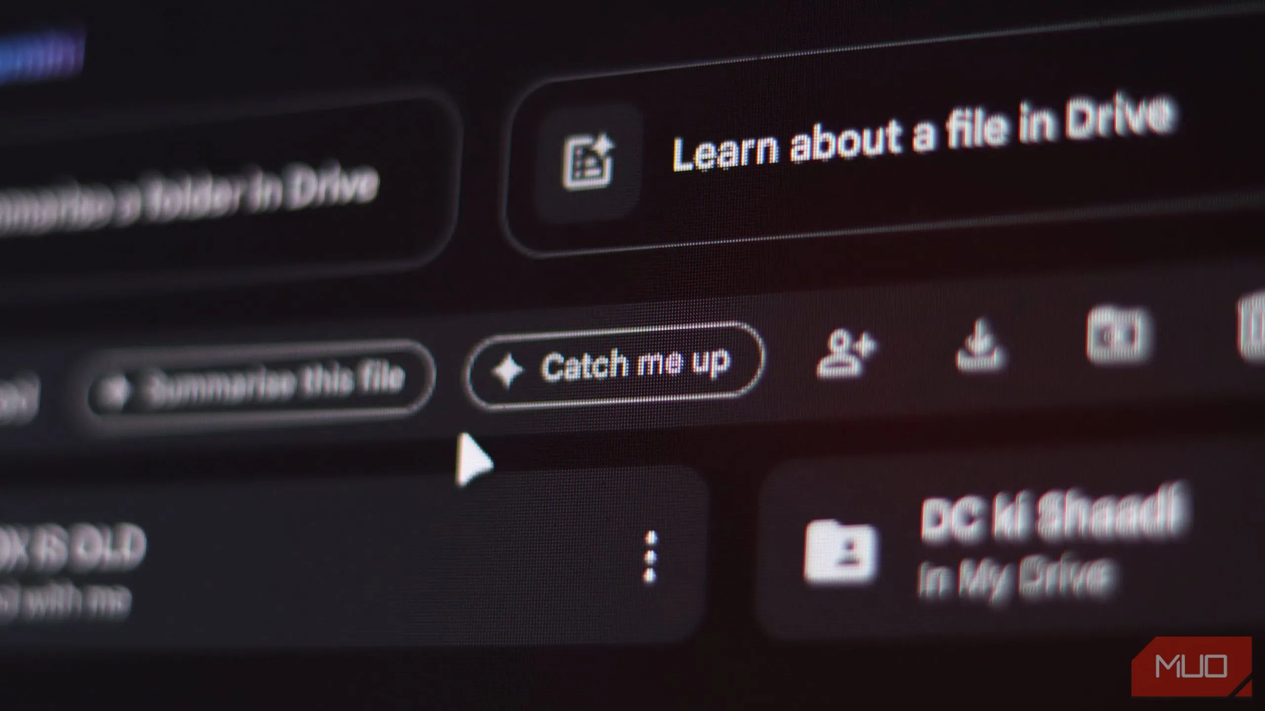 Nút 'Catch me up' trong Google Drive, cho phép người dùng nhanh chóng xem tóm tắt các thay đổi quan trọng trên tài liệu của họ.