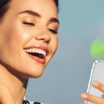 Quạt mini cầm tay cắm cổng sạc điện thoại iPhone