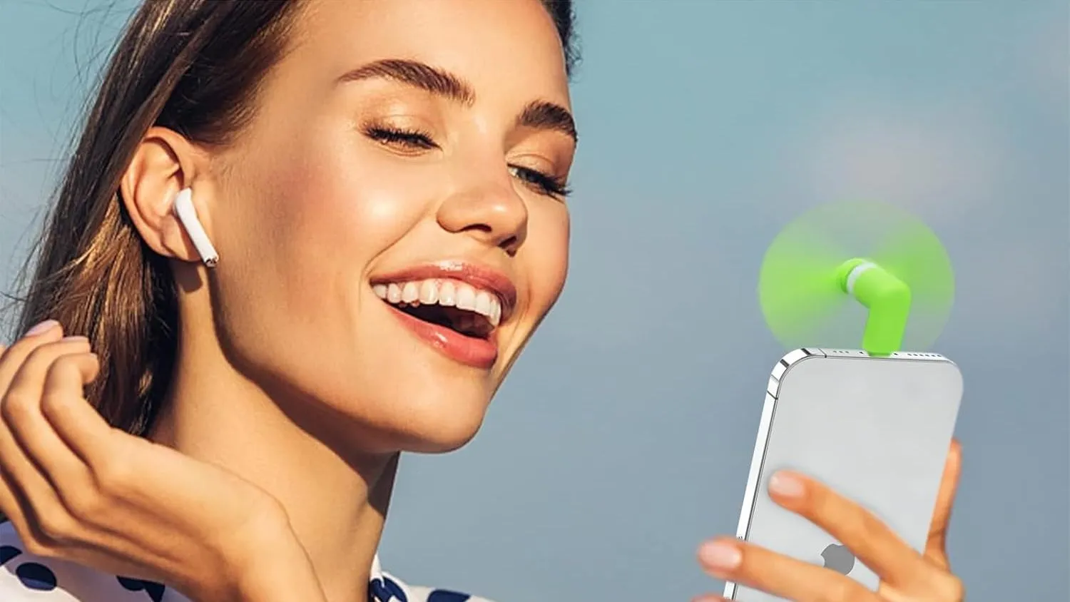 Quạt mini cầm tay cắm cổng sạc điện thoại iPhone