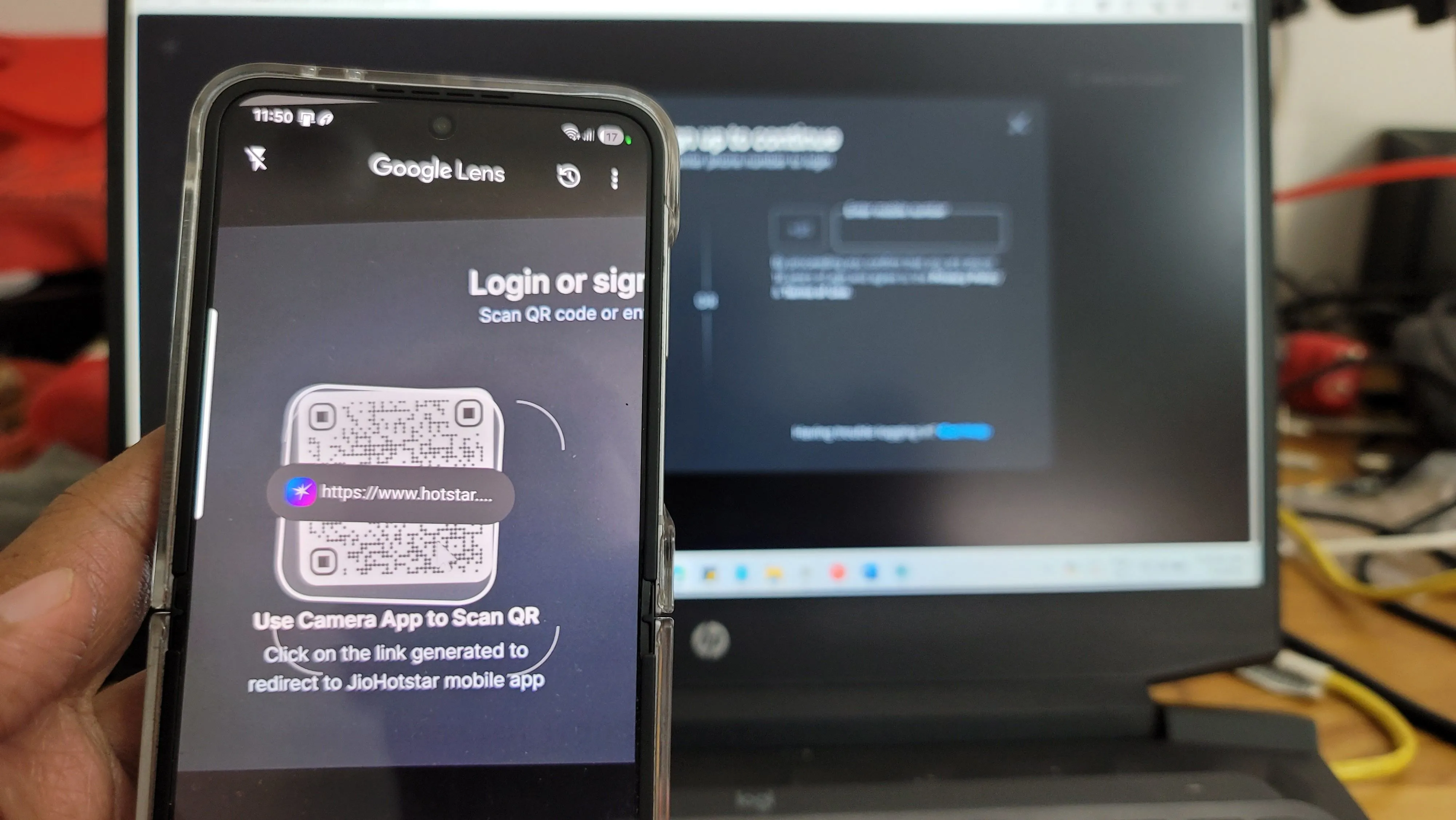 Quét mã QR bằng Google Lens để truy cập nhanh nội dung và kiểm tra độ an toàn