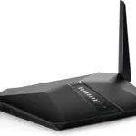 Router Wi-Fi NETGEAR Nighthawk AX4 màu đen