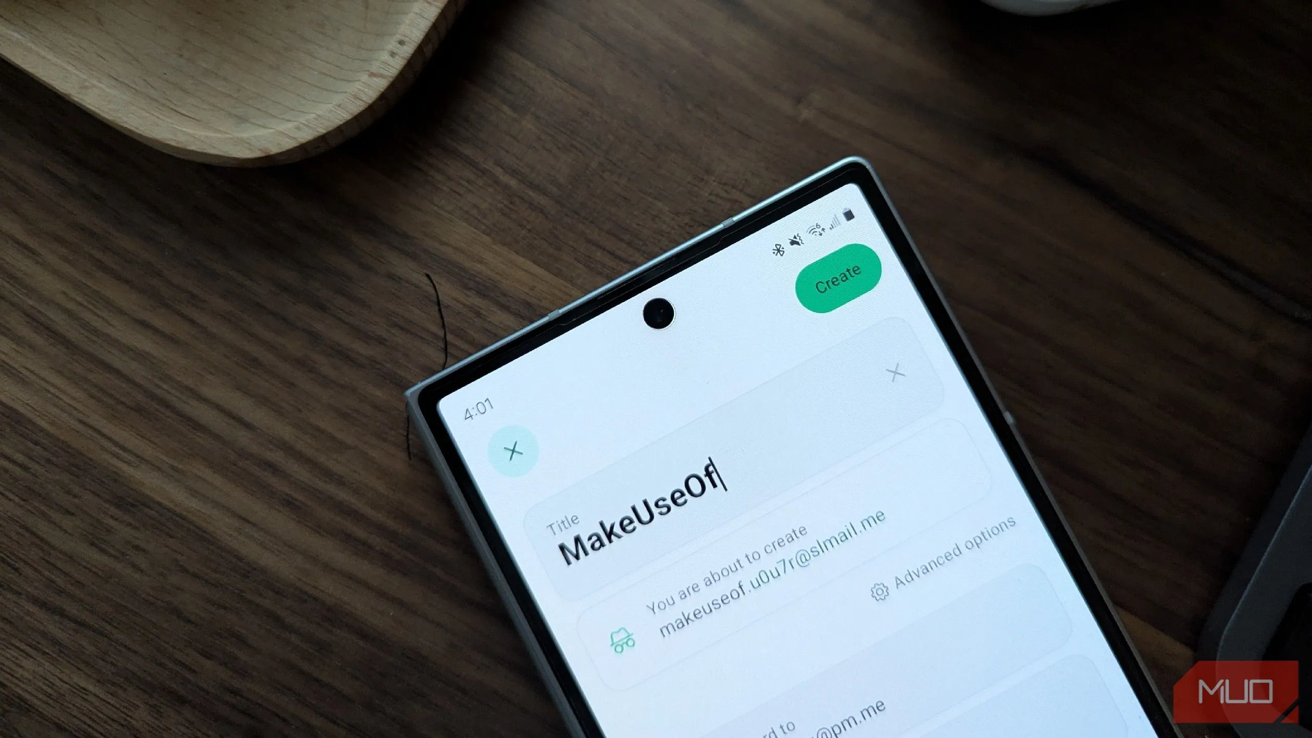 Tạo địa chỉ email ảo cho MakeUseOf trong ứng dụng Proton Pass trên Android