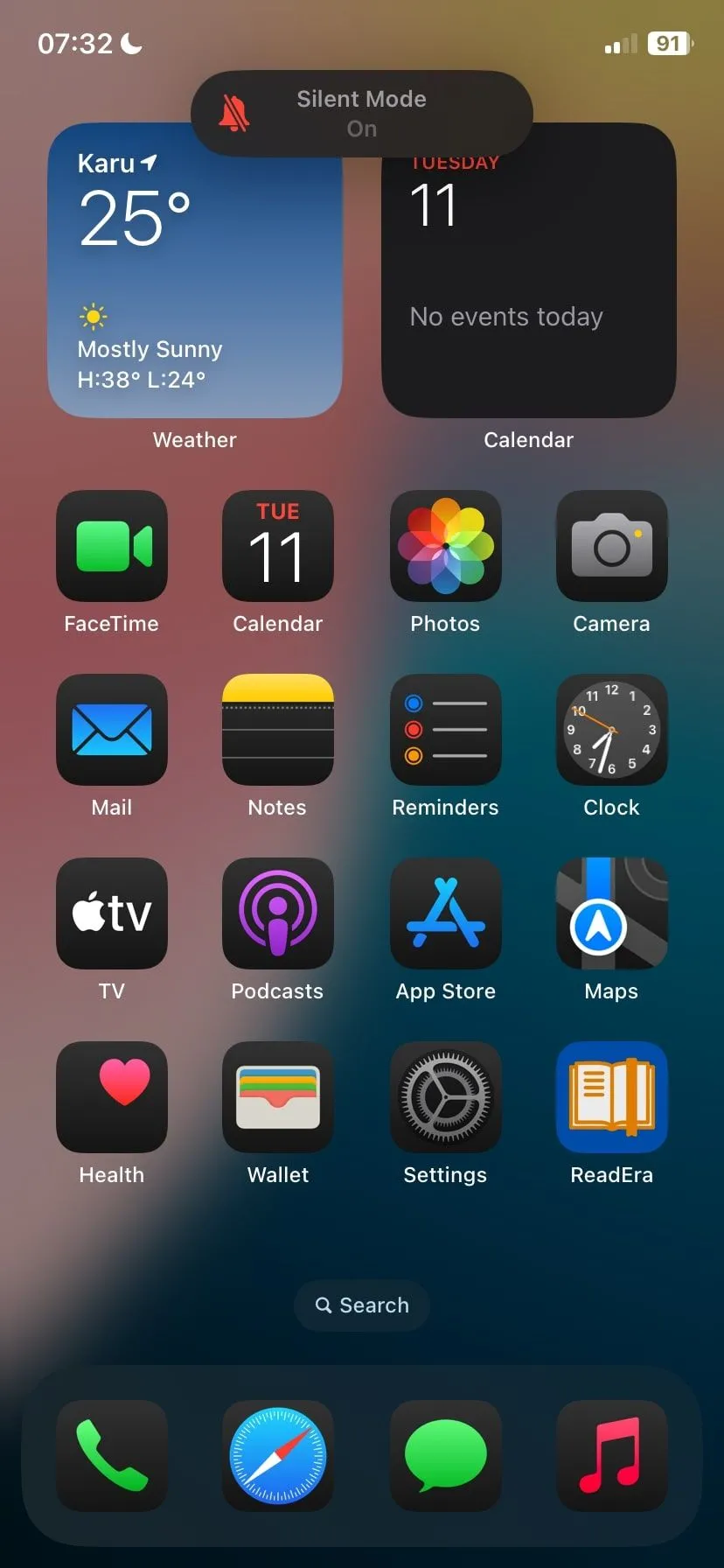 Thông báo chế độ Im lặng trên iPhone cho biết đã bật Silent Mode