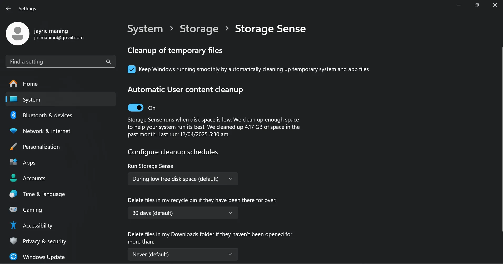 Tiết kiệm dung lượng với tính năng Storage Sense của Windows