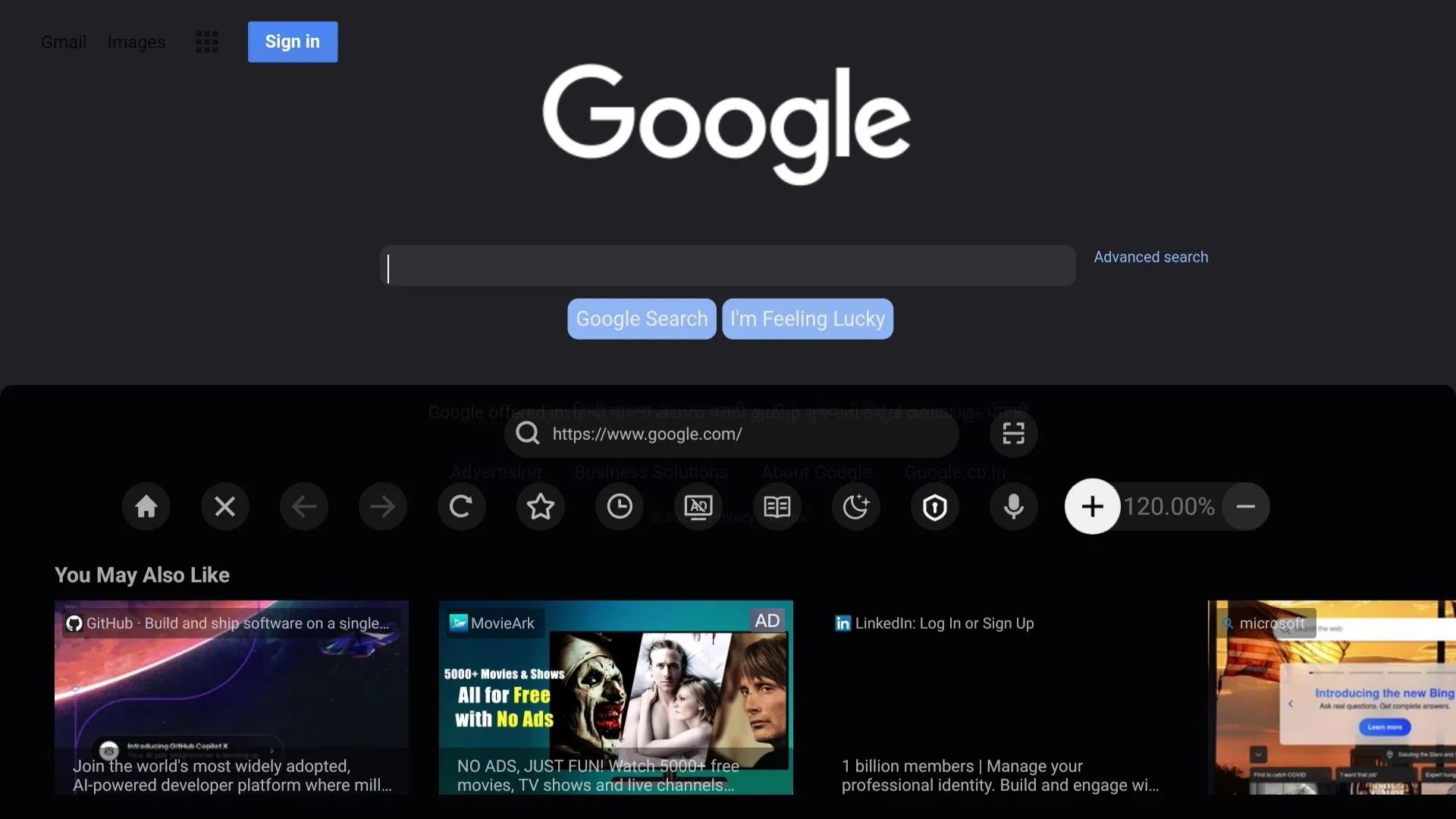 Trình duyệt web trên Smart TV hiển thị mức độ phóng to văn bản, minh họa khả năng điều chỉnh kích thước chữ để cải thiện trải nghiệm đọc.
