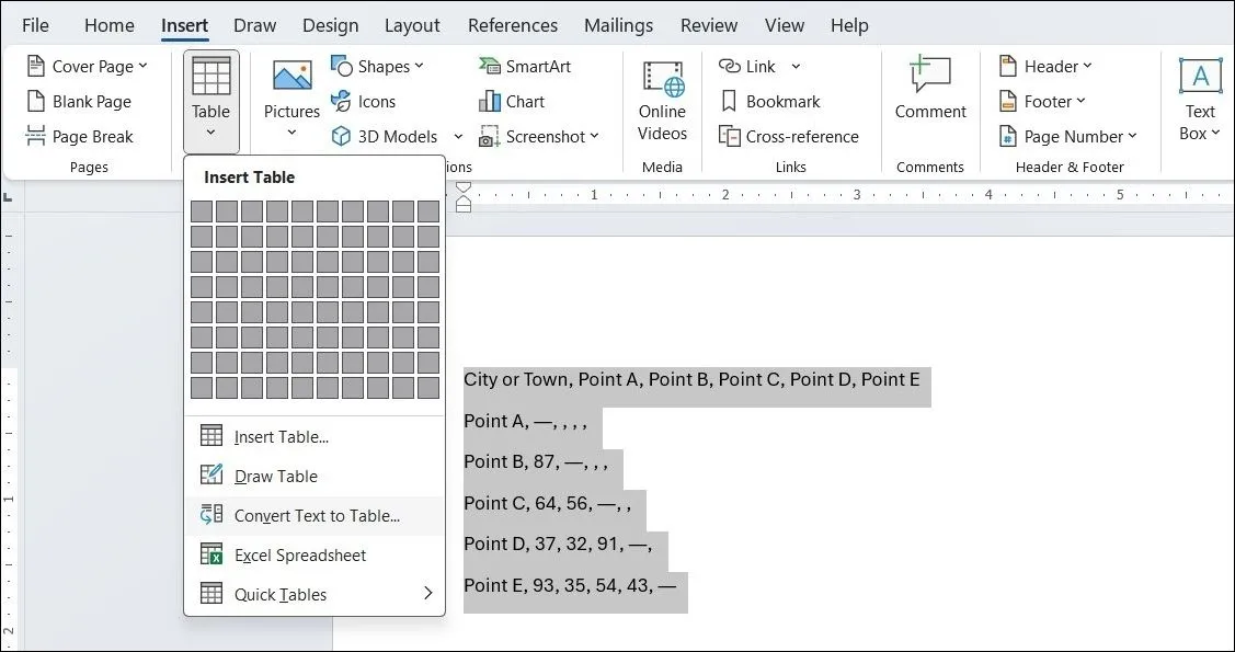 Tùy chọn Convert Text to Table trong menu Insert của Word để tạo bảng từ văn bản có sẵn