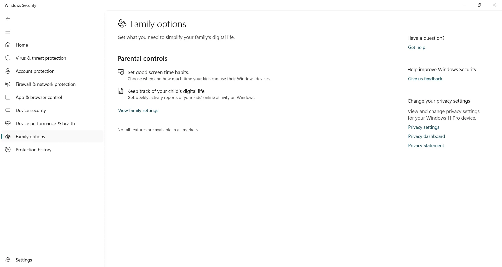 Tùy chọn Gia đình (Family options) trong Windows Security dẫn đến các cài đặt kiểm soát phụ huynh của Microsoft Family Safety.