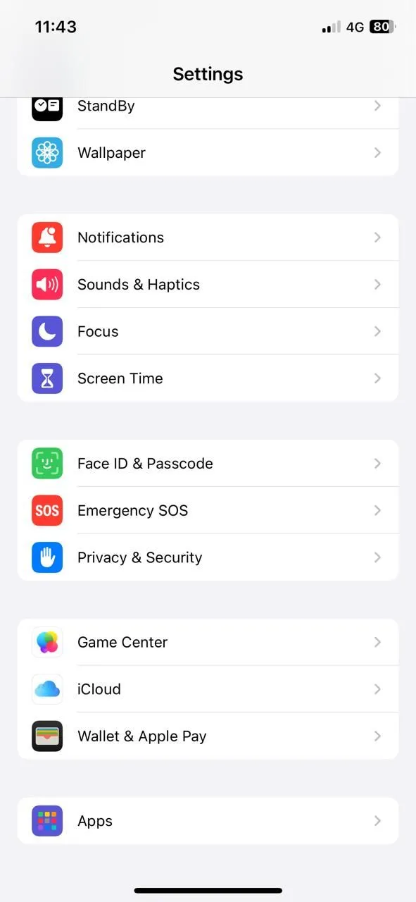 Ứng dụng Cài đặt iPhone hiển thị menu quyền riêng tư
