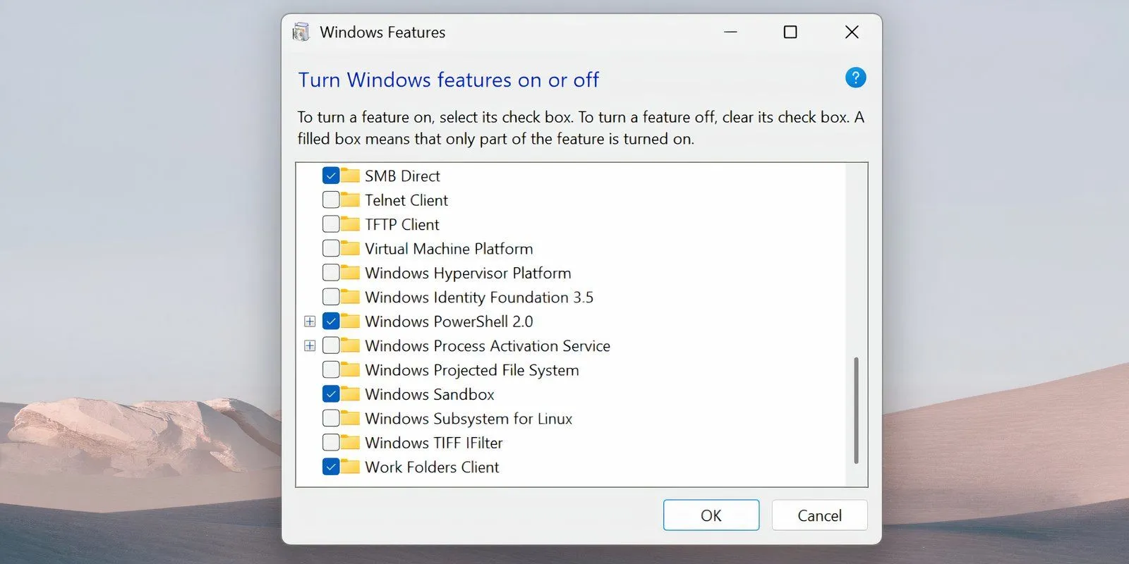 Vô hiệu hóa tính năng Windows Subsystem for Linux trong cửa sổ Bật hoặc tắt tính năng của Windows